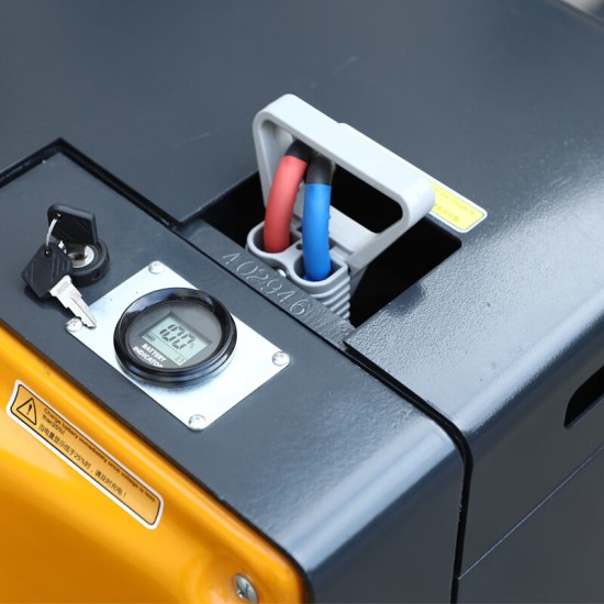 2吨550 站驾式全电动搬运车