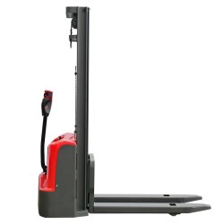 2.5米 步行式全电动堆高车